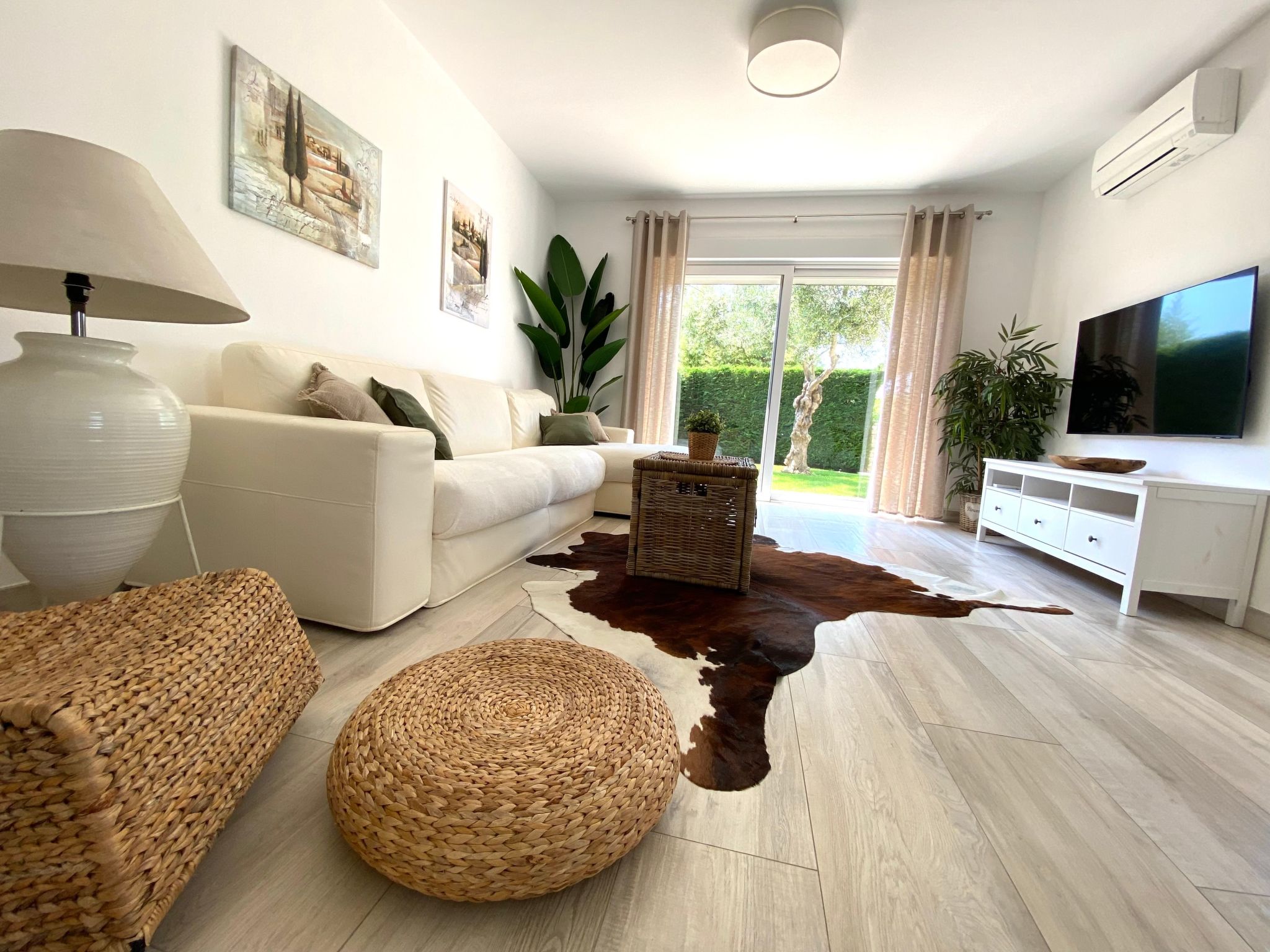 Ferienvilla "Divina" mit privatem Pool-Image-tags.info