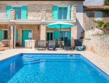 Villa Kristina: Luxe 5-persoons villa met privézwembad vlakbij de zee in Banjole - thumbnail 6