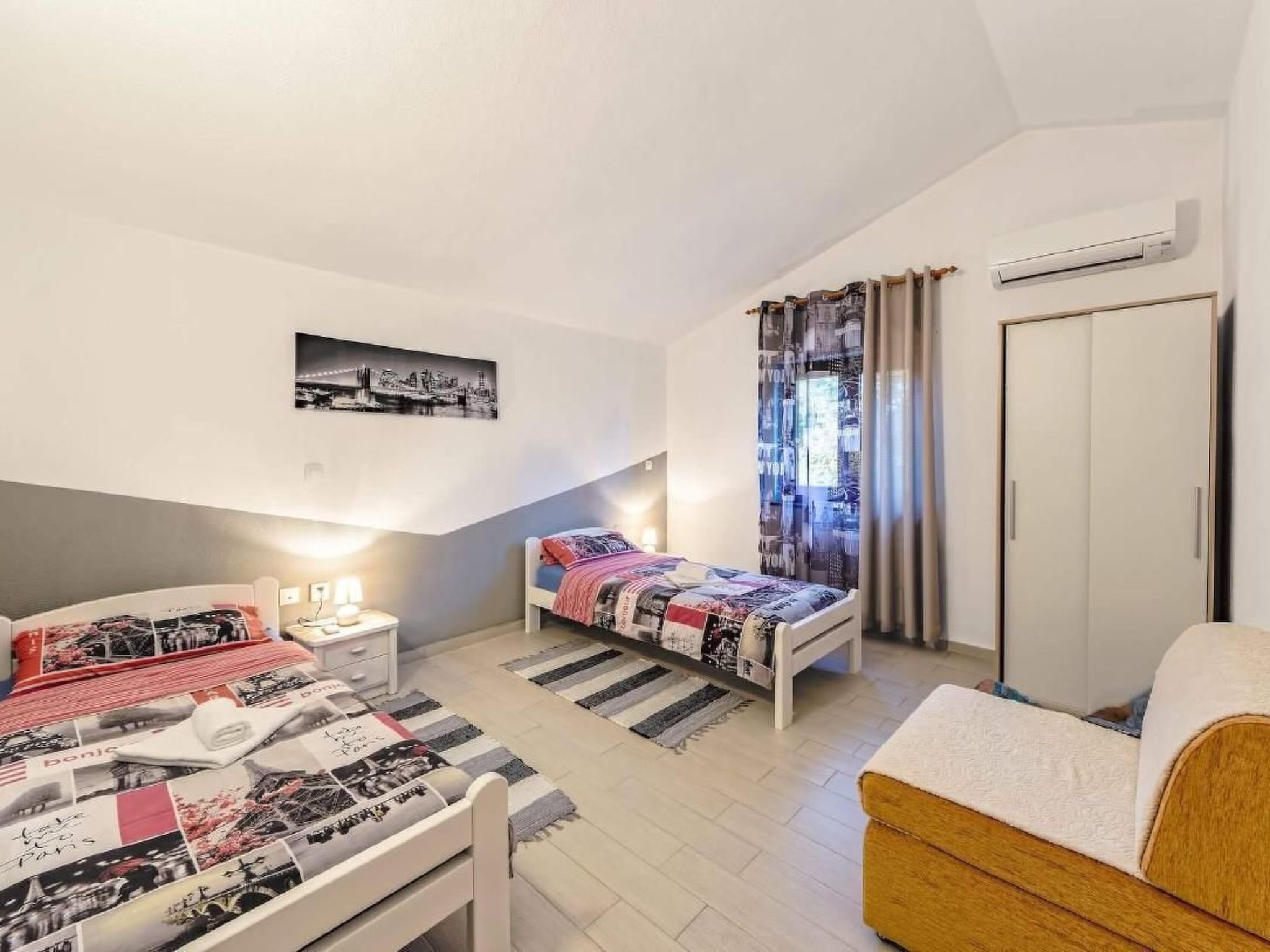 Mit Blick auf das Wasser-Image-tags.info