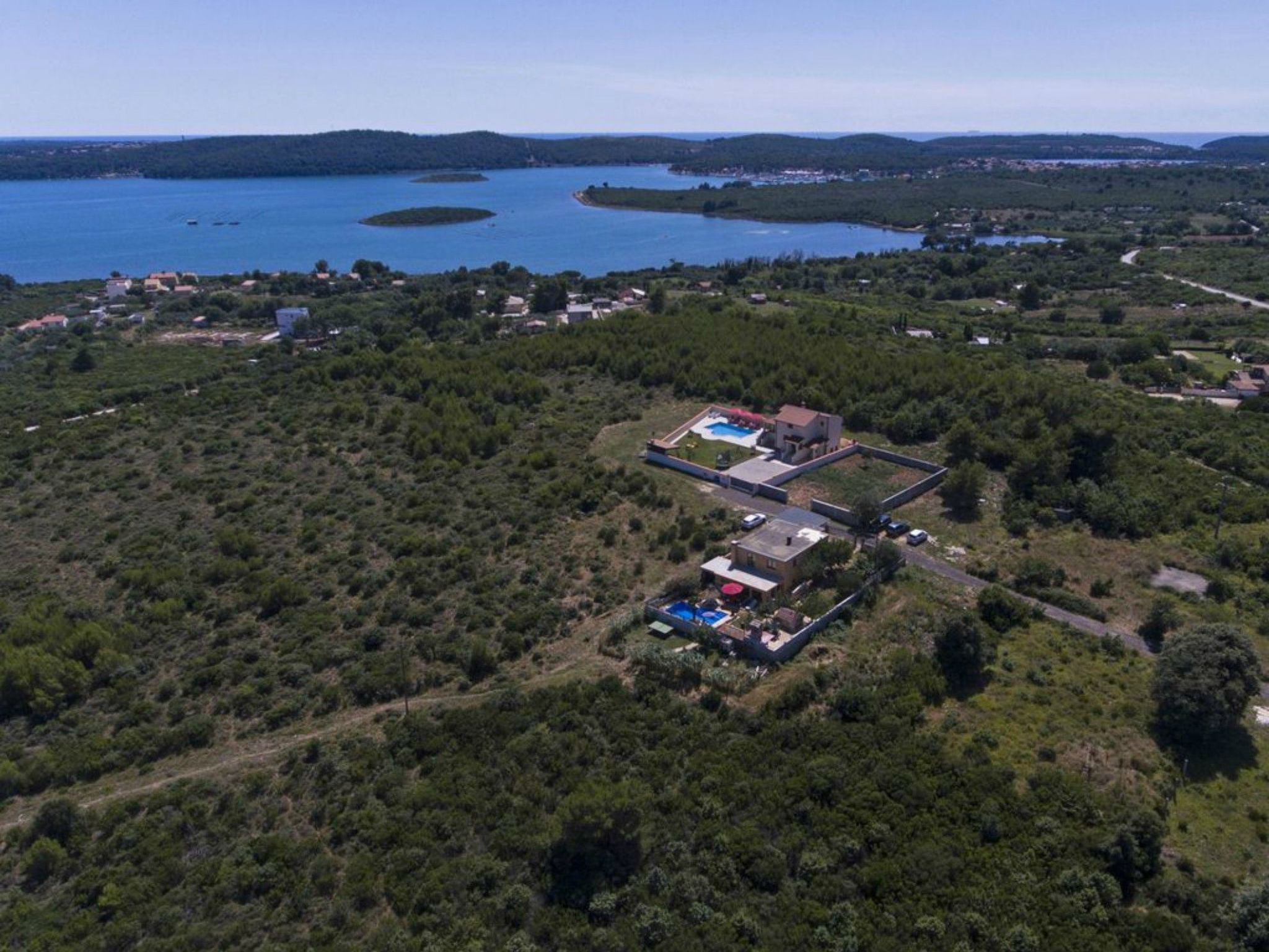 Schönes Haus in Pomer mit privatem Parkplatz-Drinnen