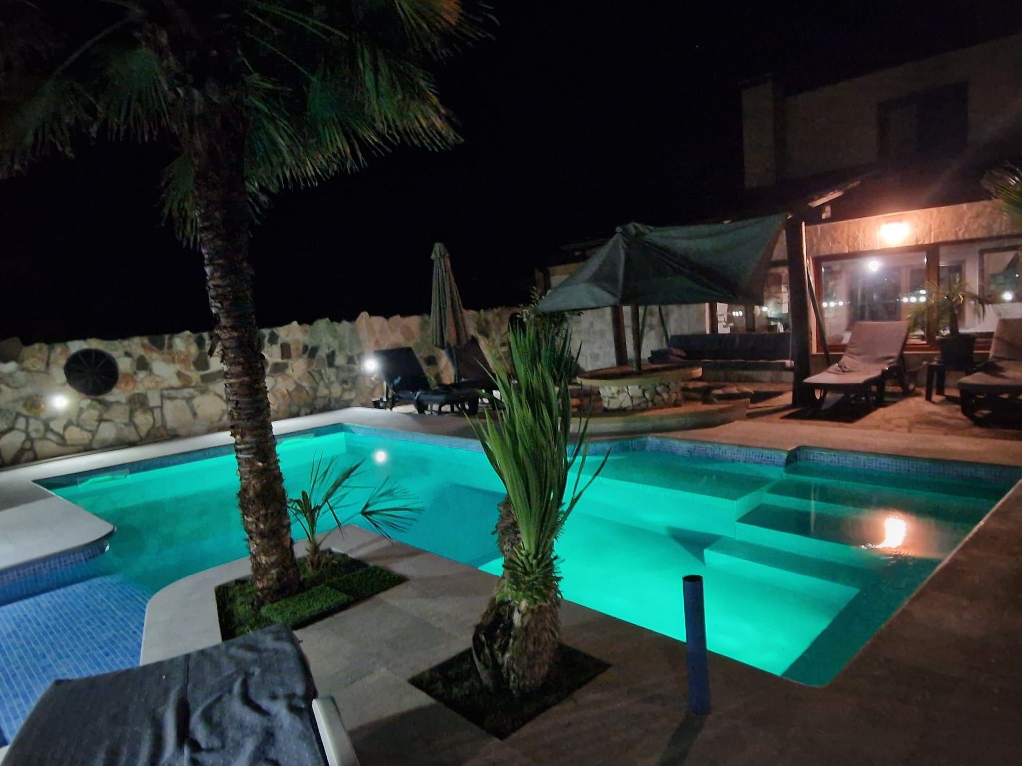 Schönes Haus in Pomer mit privatem Parkplatz-Drinnen