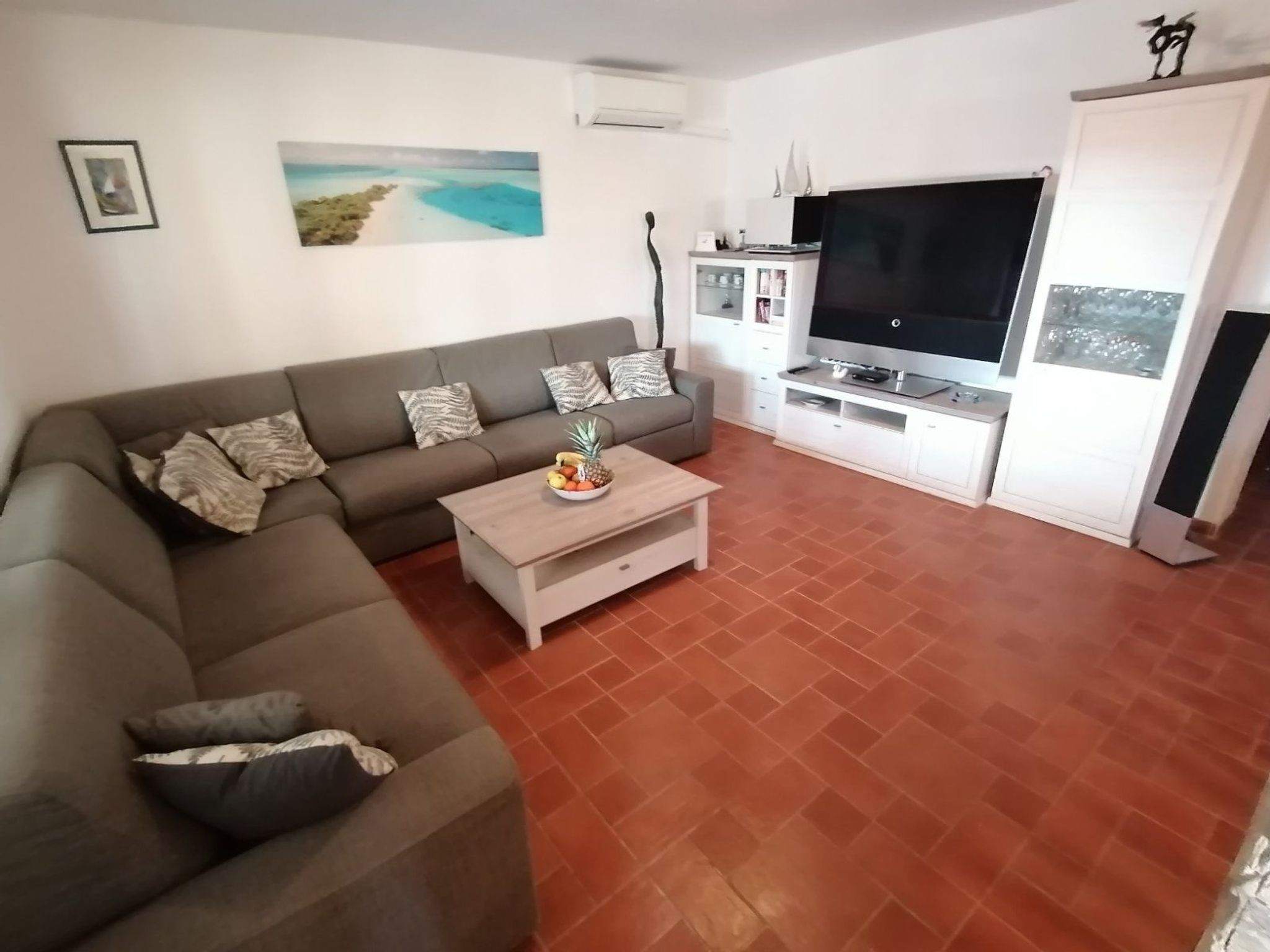 Schönes Haus in Pomer mit privatem Parkplatz-Drinnen