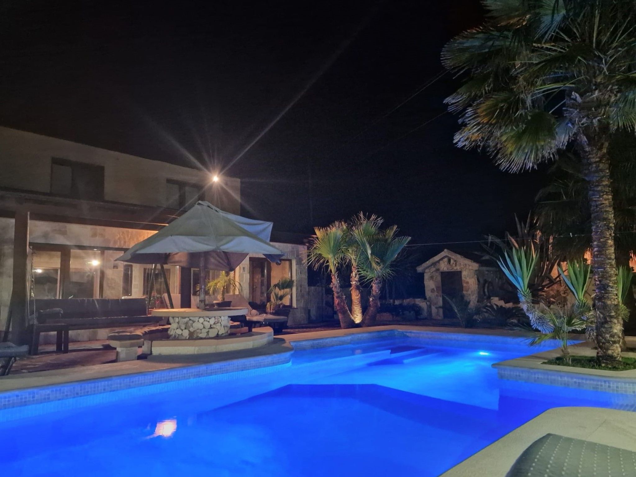 Schönes Haus in Pomer mit privatem Parkplatz-Drinnen