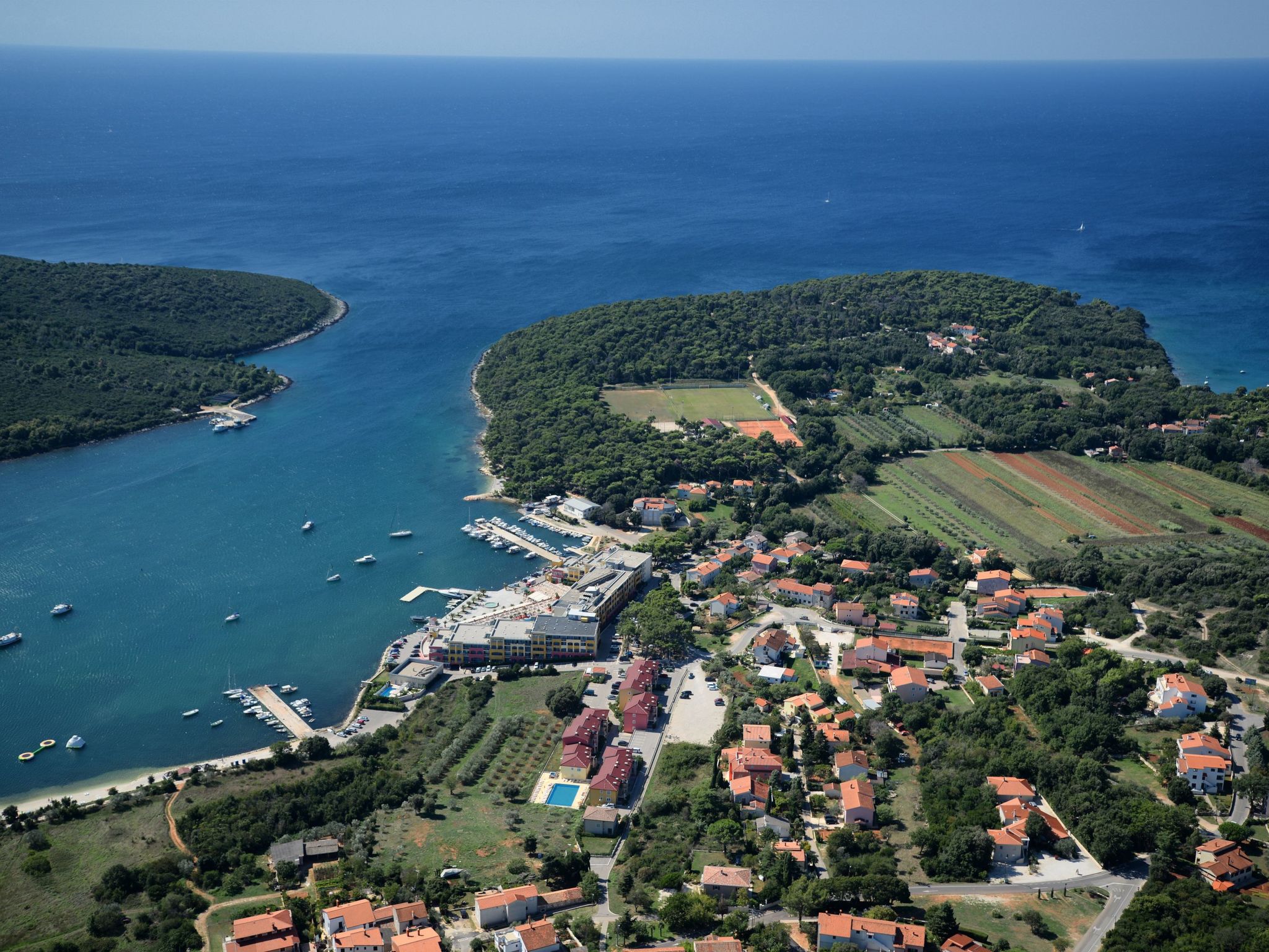 Geräumige Wohnung in der Nähe von Meer und Strand-Inside