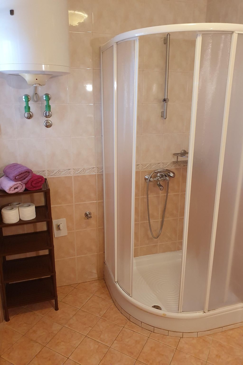 Mit privater Terrasse-Drinnen