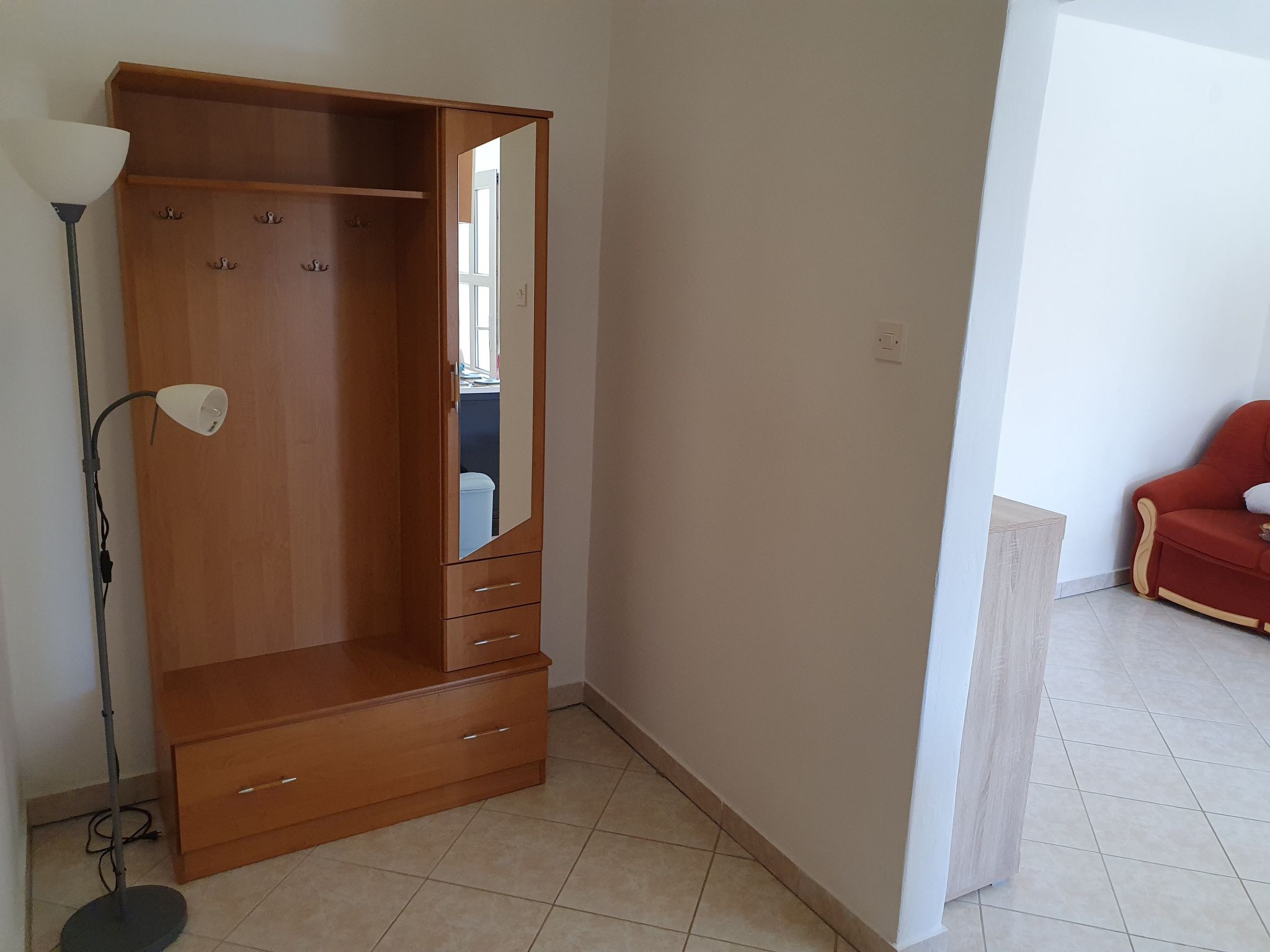 Mit privater Terrasse-Drinnen