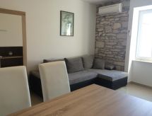 Appartement aan zee in Banjole met panoramisch uitzicht over de Adriatische wateren - thumbnail 2