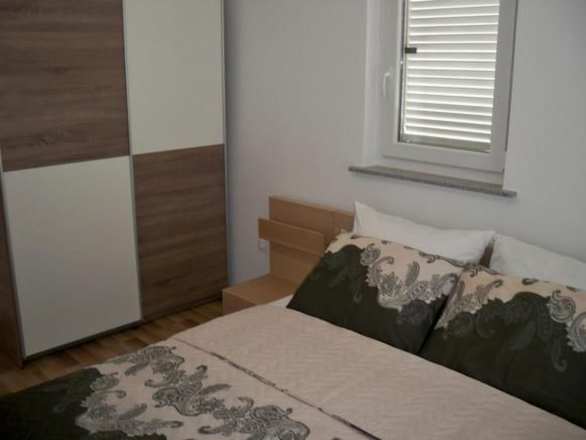 Wohnung mit Blick auf das Wasser-Dedans