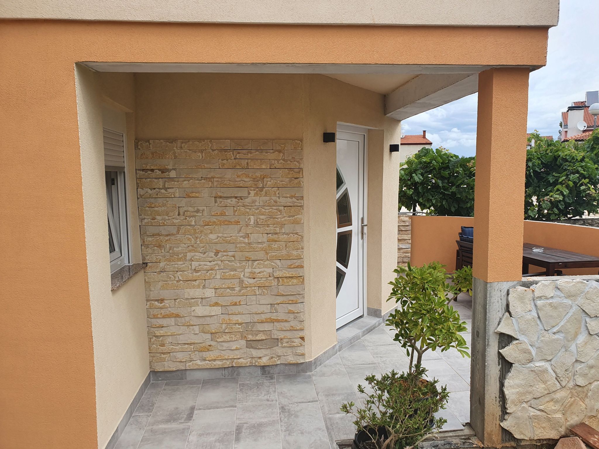 In Banjole mit Terrasse und Garten-Dedans