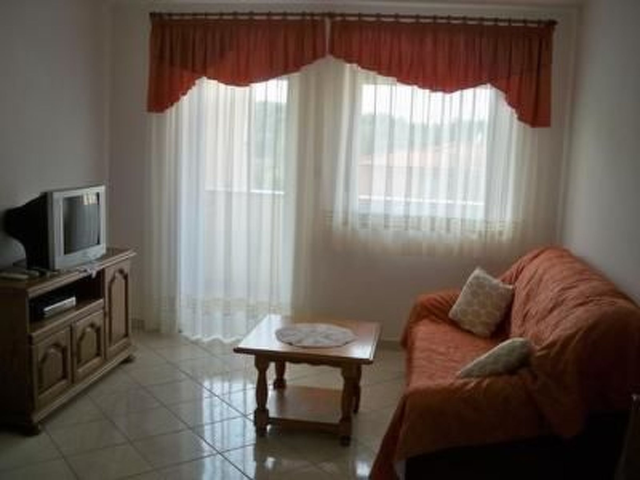 Photo of Appartement in Banjole mit Garten und Grill