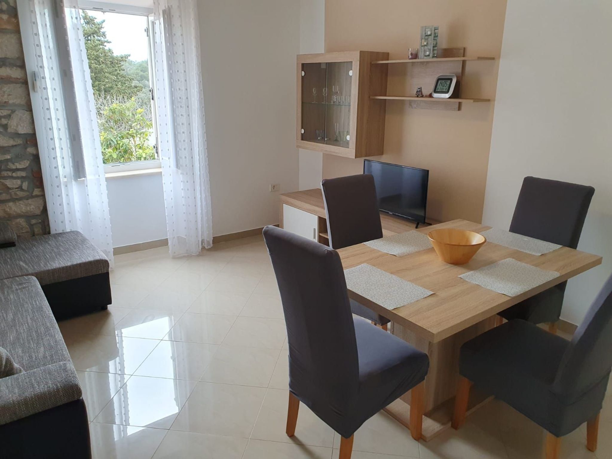 Apartment mit Balkon für zwei bis vier Personen-Drinnen