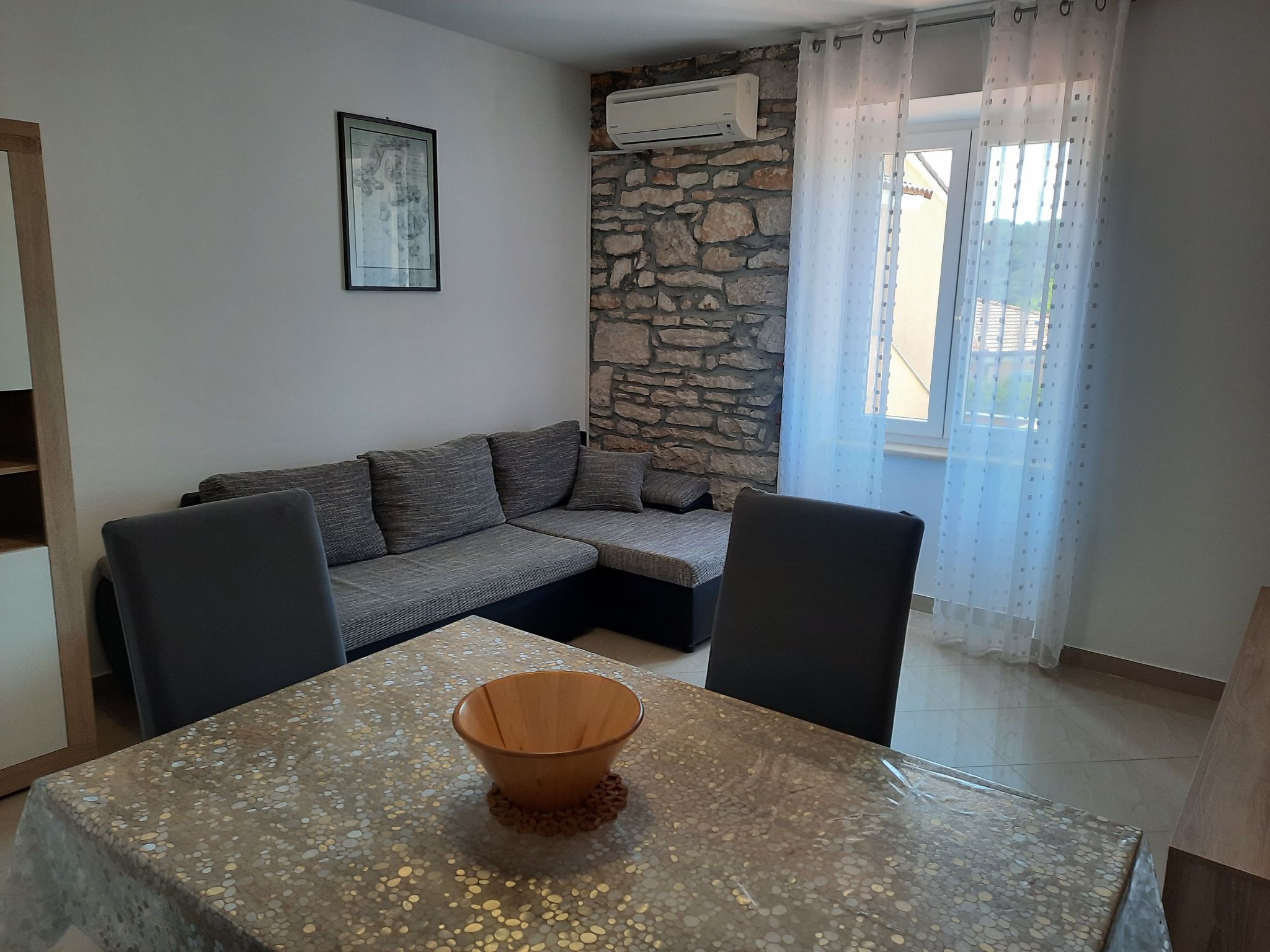 Apartment mit Balkon für zwei bis vier Personen-Drinnen