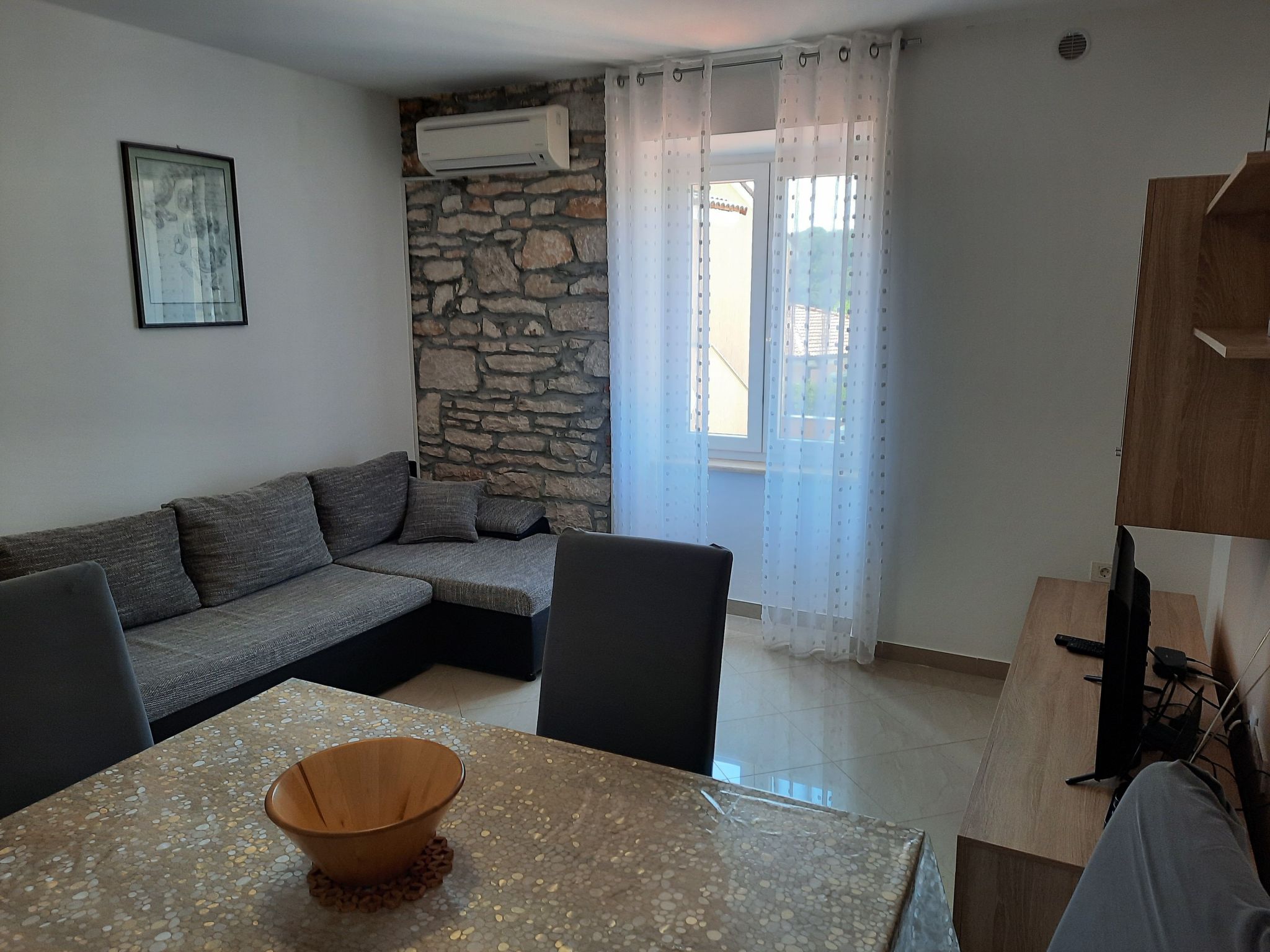 Apartment mit Balkon für zwei bis vier Personen-Drinnen