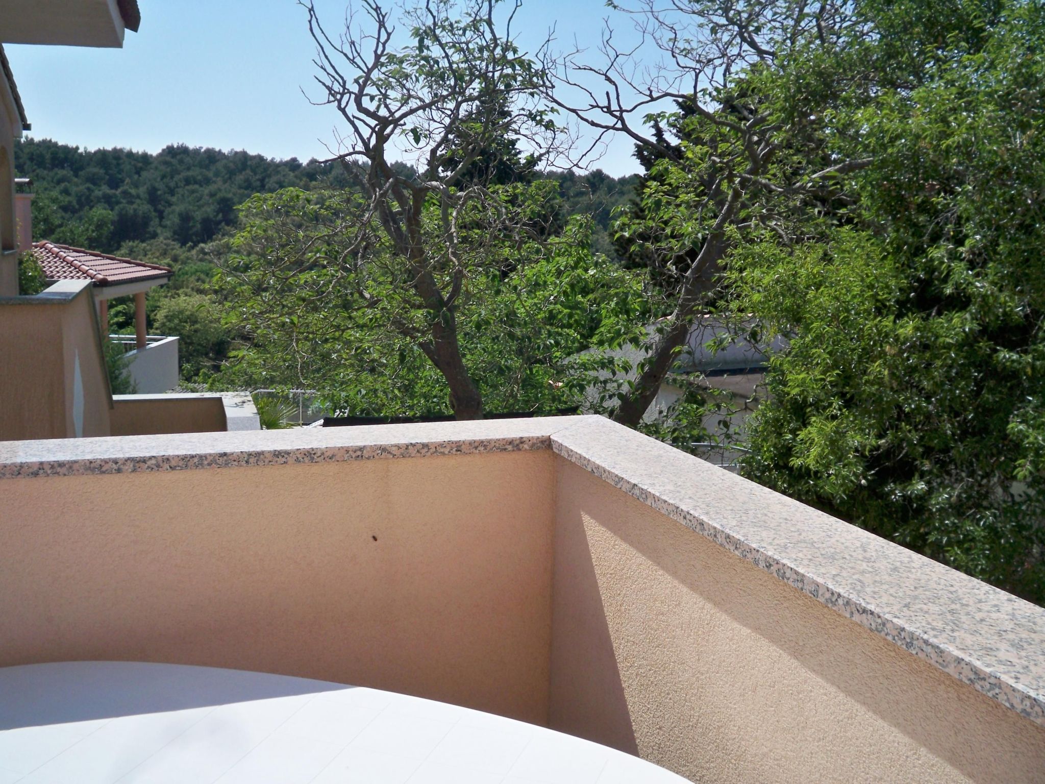 Apartment mit Balkon für zwei bis vier Personen-Drinnen