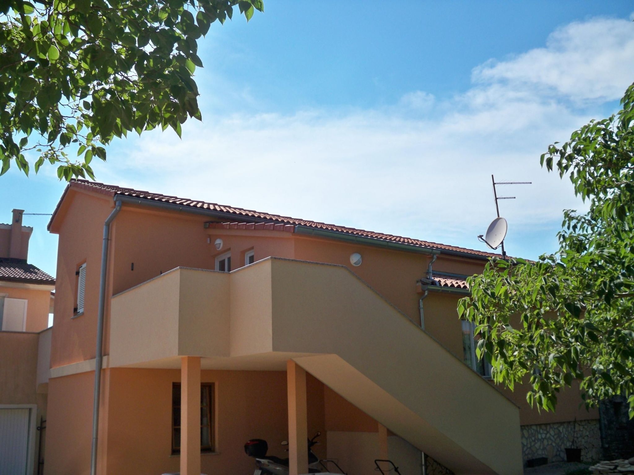 Apartment mit Balkon für zwei bis vier Personen-Drinnen