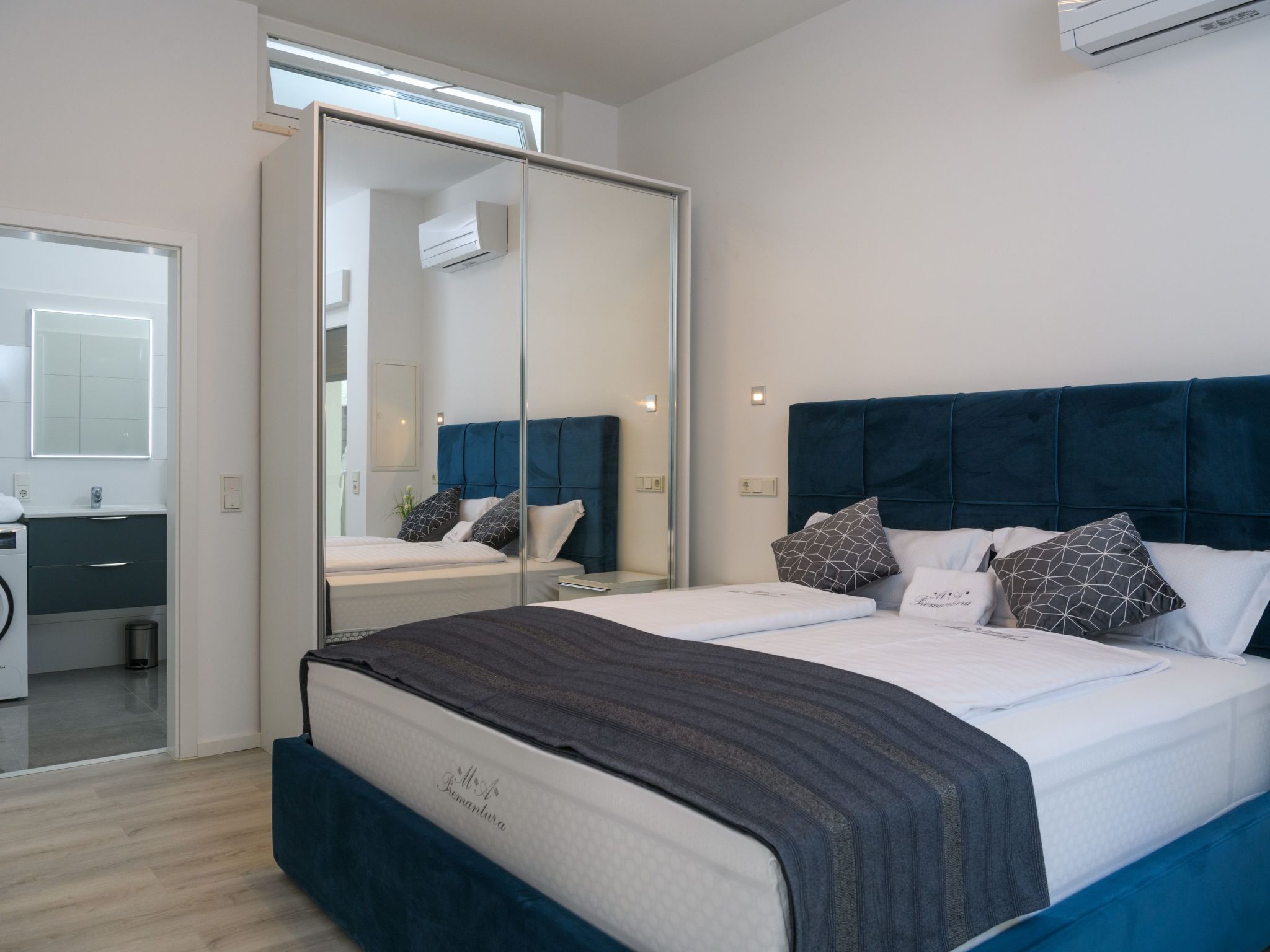 MA Premantura Luxusappartement Nr. 1 mit Terrasse und Parkplatz für 2+2 Persone-Drinnen