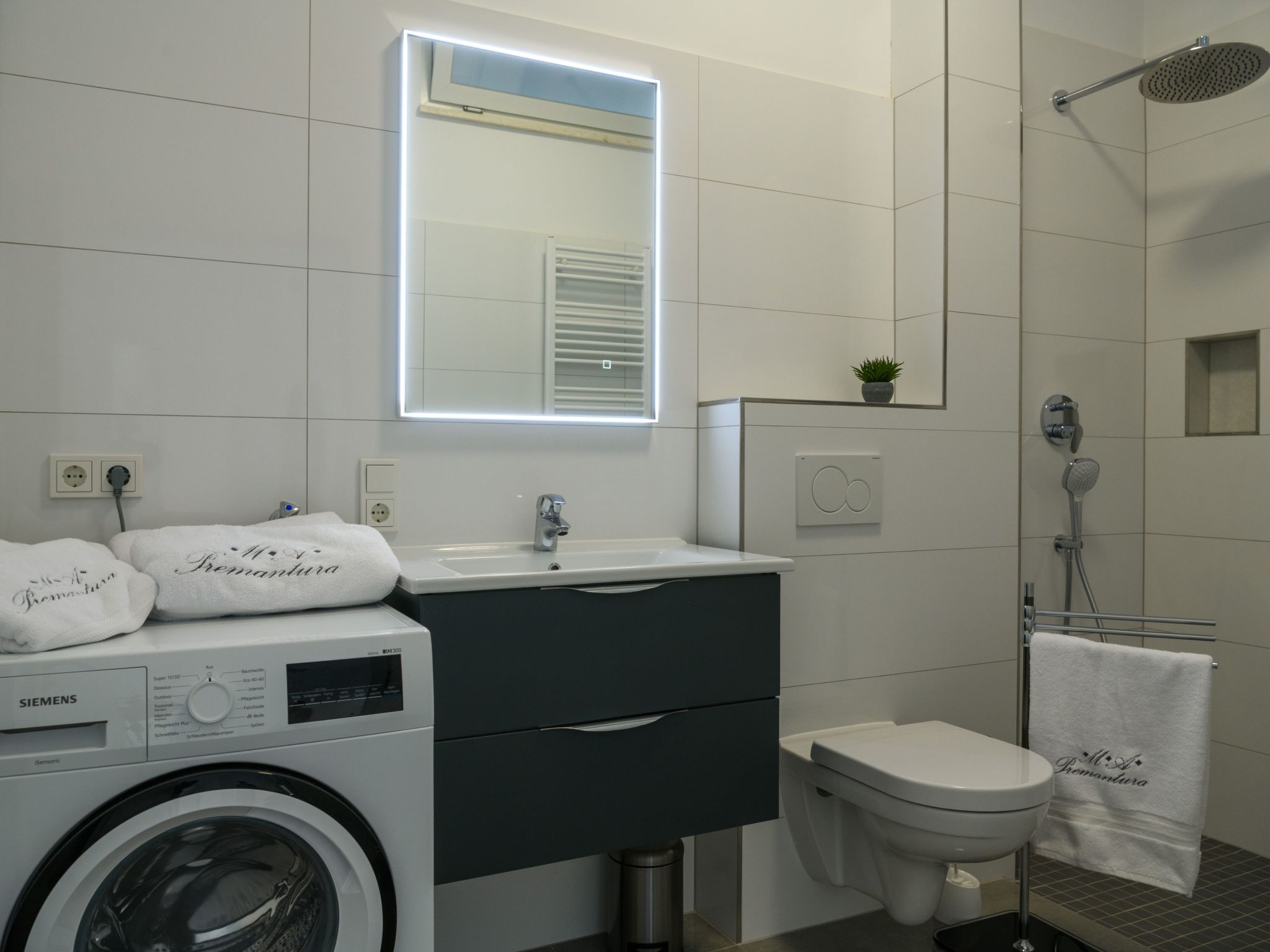 MA Premantura Luxusappartement Nr. 1 mit Terrasse und Parkplatz für 2+2 Persone-Drinnen