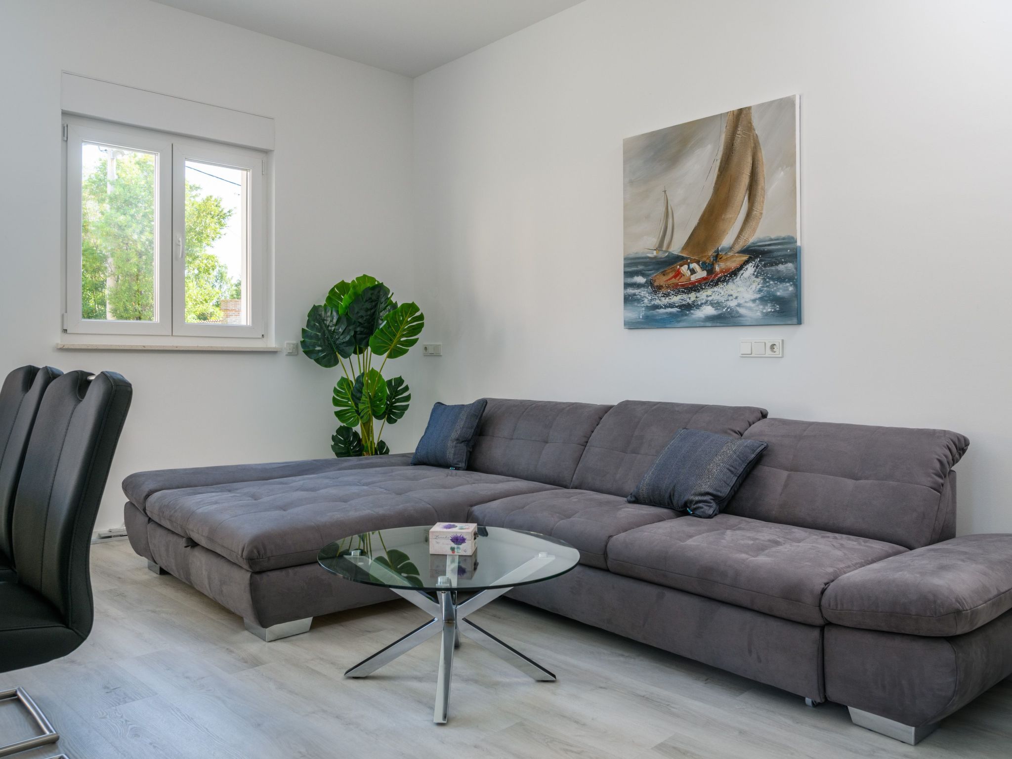 MA Premantura Luxusappartement Nr. 1 mit Terrasse und Parkplatz für 2+2 Persone-Drinnen