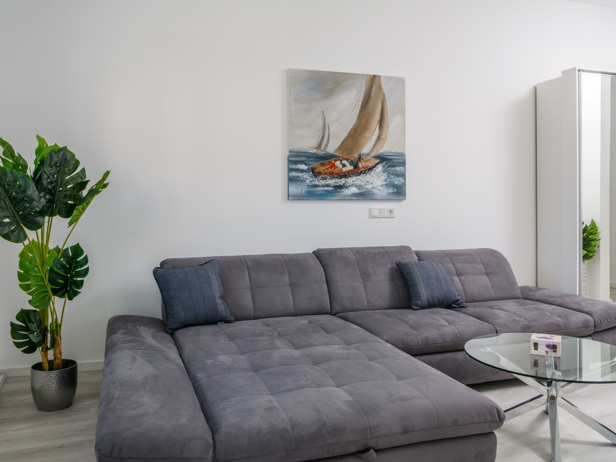 MA Premantura Luxusappartement Nr. 1 mit Terrasse und Parkplatz für 2+2 Persone-Drinnen