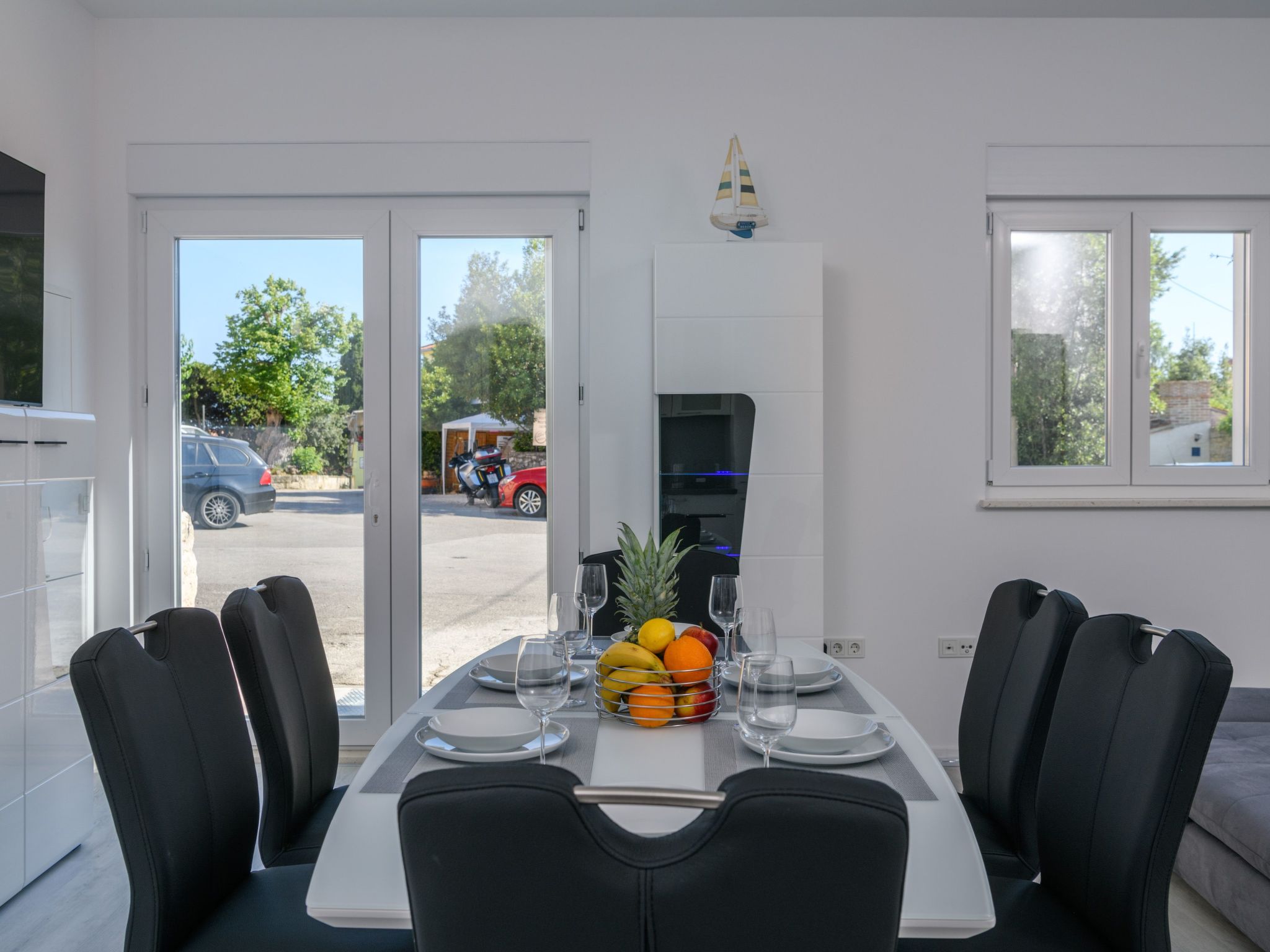 MA Premantura Luxusappartement Nr. 1 mit Terrasse und Parkplatz für 2+2 Persone-Drinnen