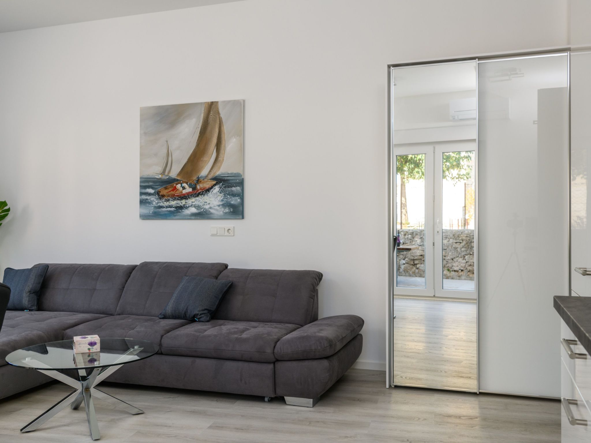 Photo of MA Premantura Luxusappartement Nr. 1 mit Terrasse und Parkplatz für 2+2 Persone