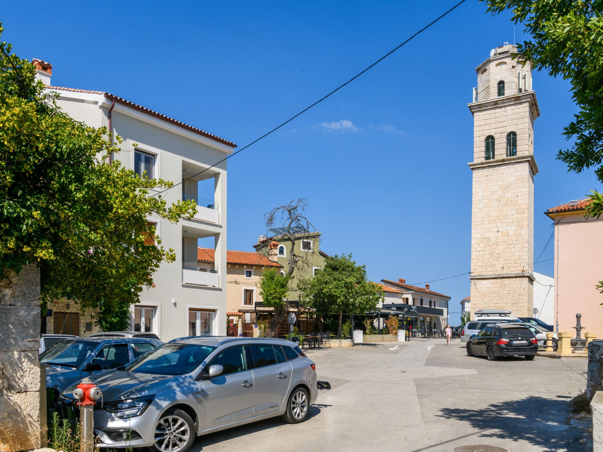 MA Premantura Luxusappartement Nr. 1 mit Terrasse und Parkplatz für 2+2 Persone-Drinnen