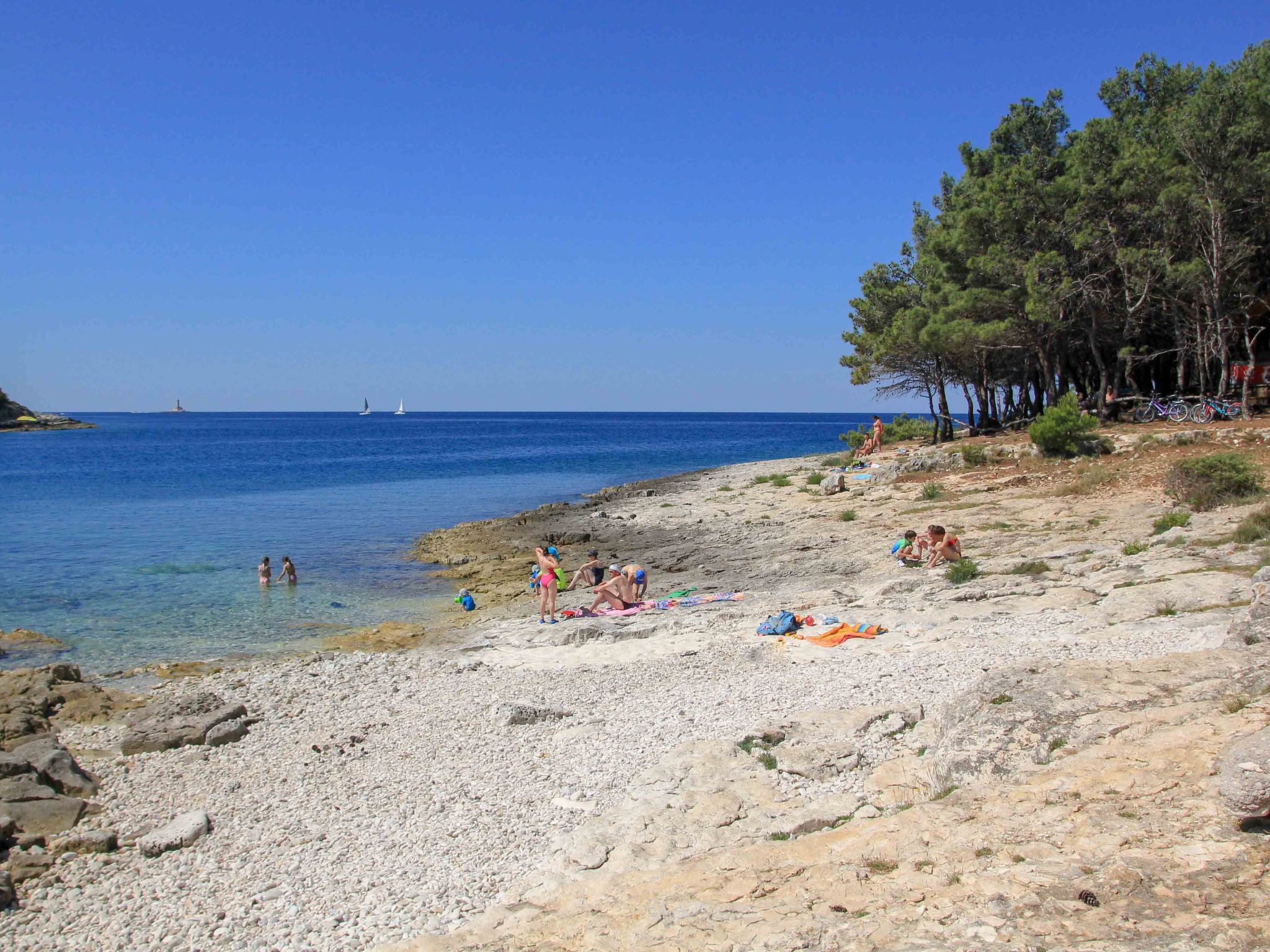 MA Premantura Luxusappartement Nr. 1 mit Terrasse und Parkplatz für 2+2 Persone-Drinnen