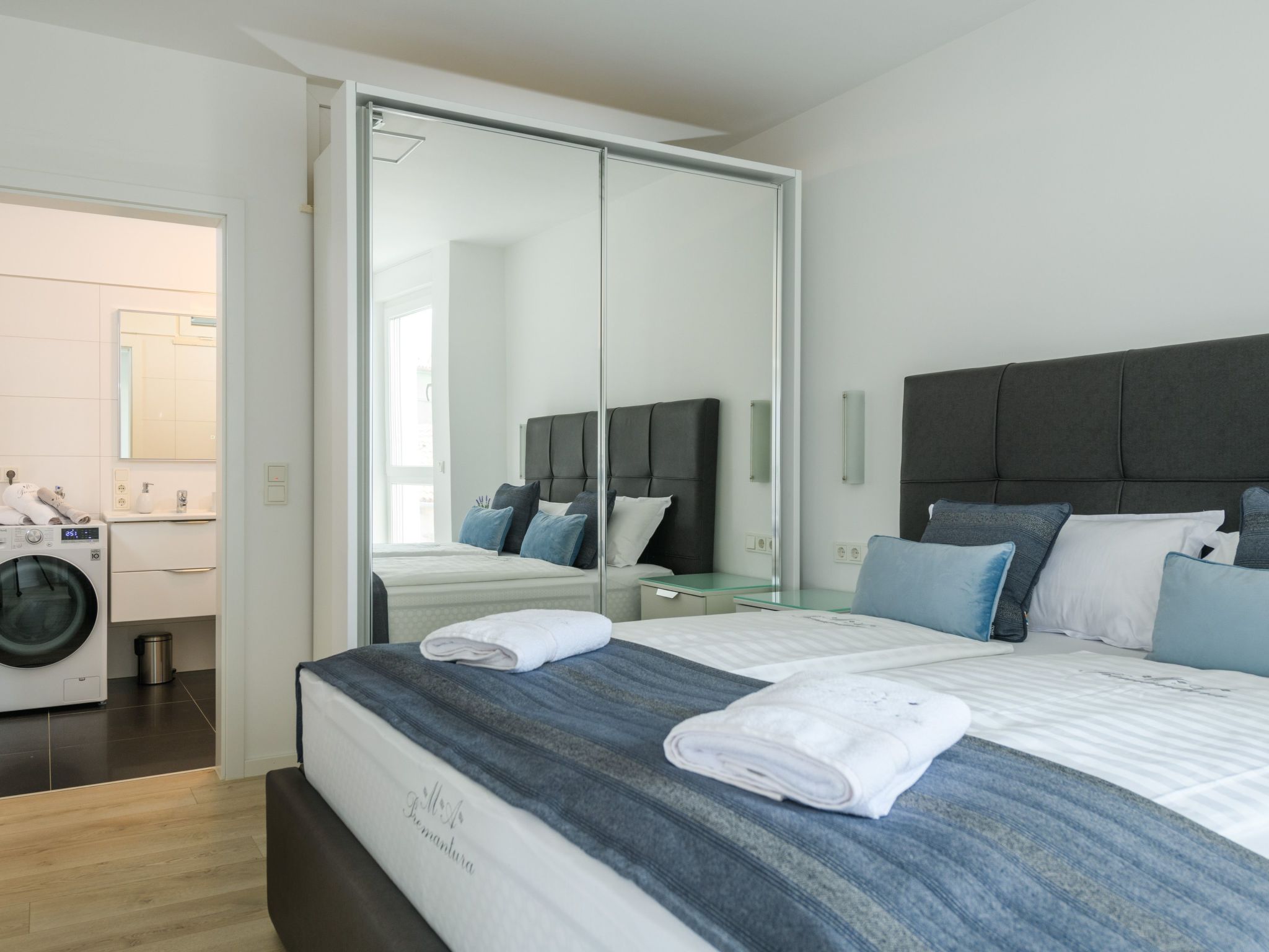 MA Premantura Luxus Apartment Nr. 3 mit Meerblick und Parkplatz für 2+2 Persone-Drinnen