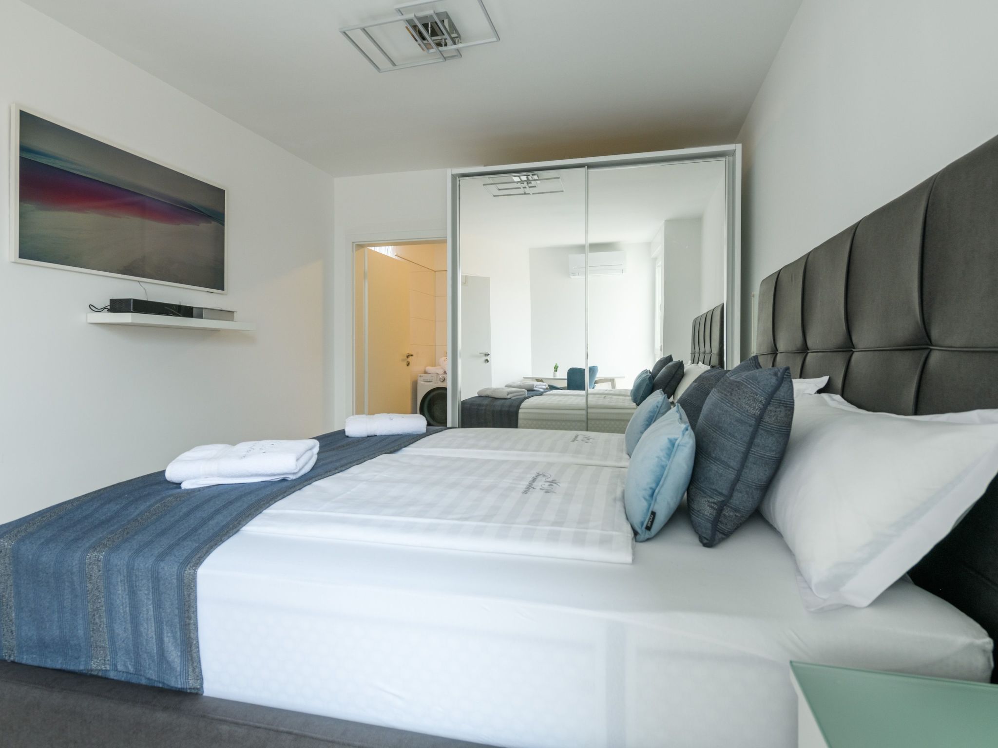 MA Premantura Luxus Apartment Nr. 3 mit Meerblick und Parkplatz für 2+2 Persone-Drinnen