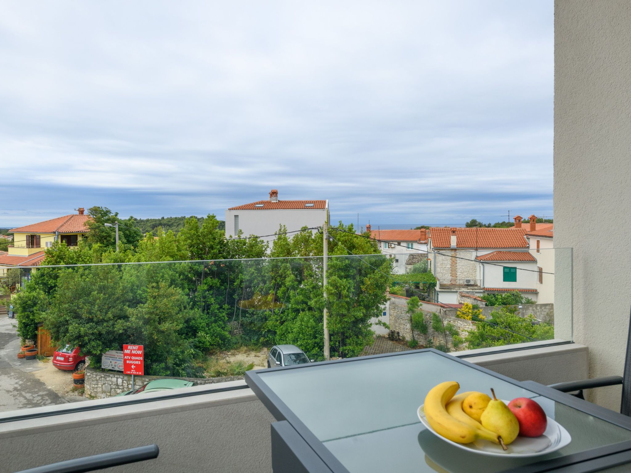 MA Premantura Luxus Apartment Nr. 3 mit Meerblick und Parkplatz für 2+2 Persone-Drinnen