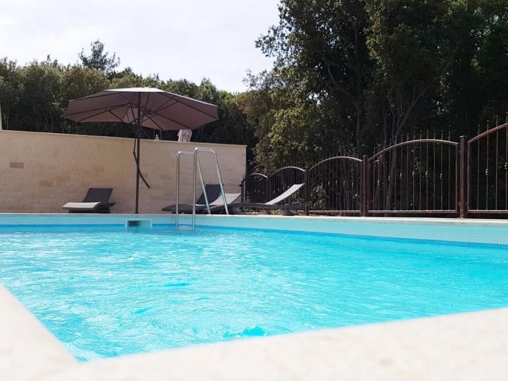 In Banjole mit Privatem Pool-Inside