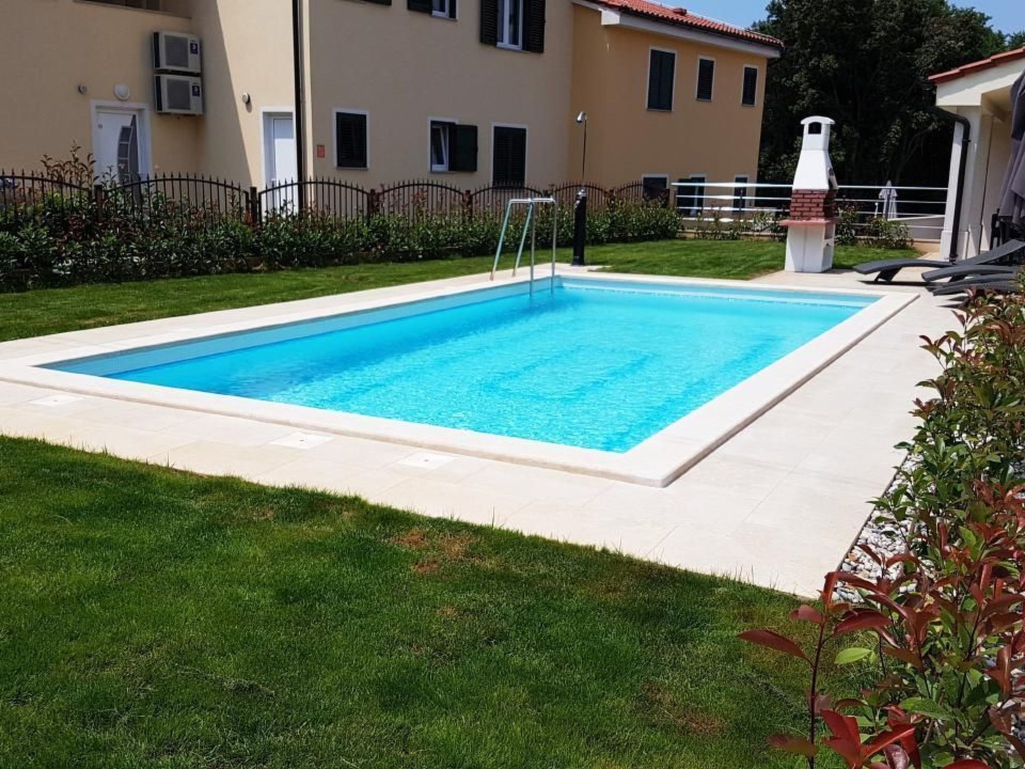 In Banjole mit Privatem Pool-Inside