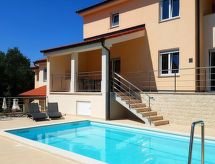 Villa Marisol: Modern Istrisch genot met privézwembad, op 200 meter van zee - thumbnail 4