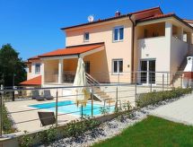 Villa "Marisol" mit Garten, Grill und Terrasse