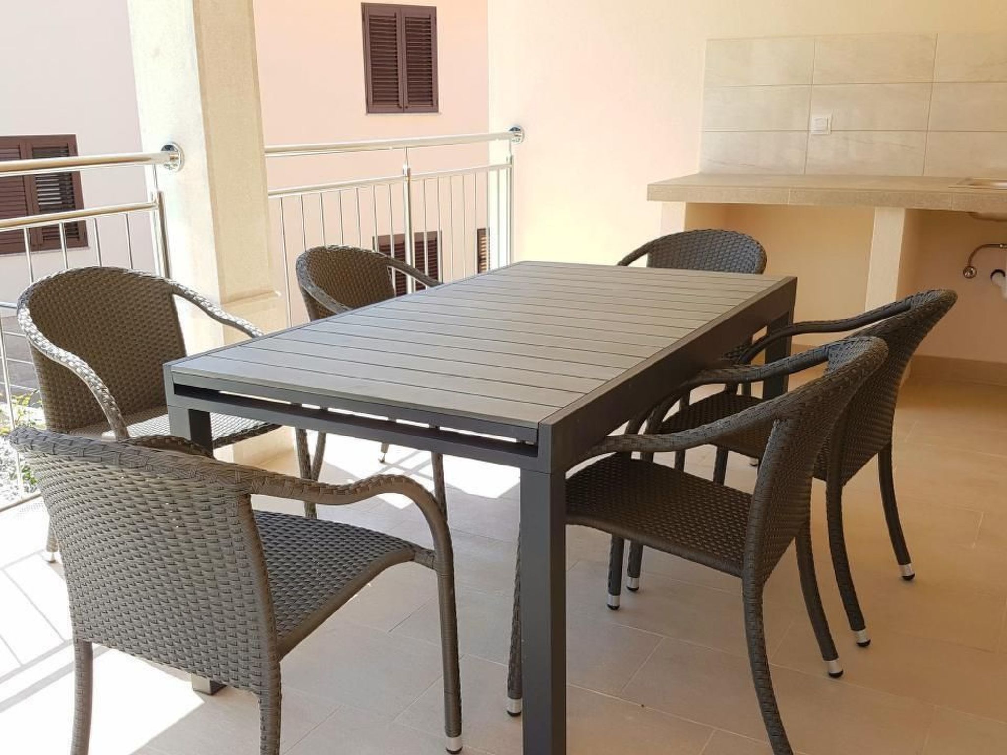 Villa "Marisol" mit Garten, Grill und Terrasse-Binnen