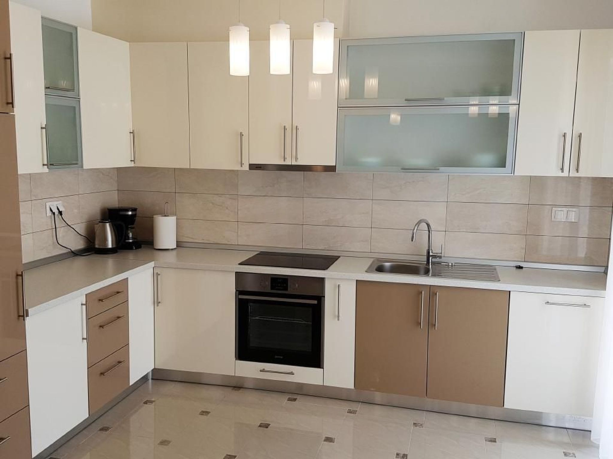 Villa "Marisol" mit Garten, Grill und Terrasse-Binnen