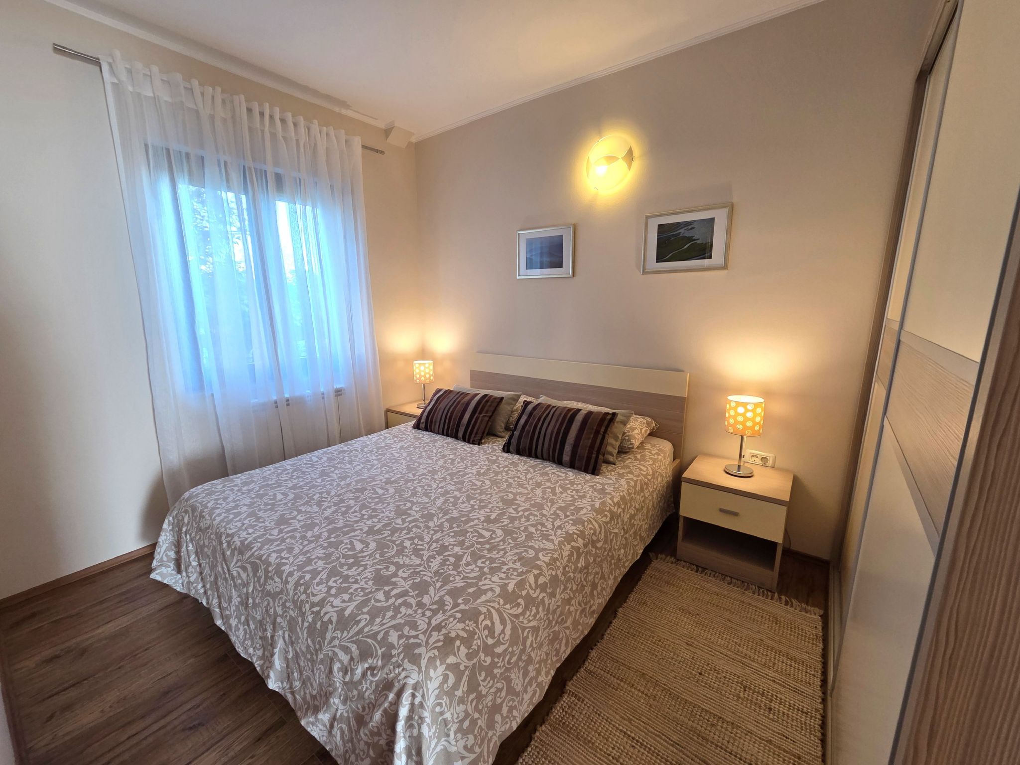 Photo of Elegantes Familienappartement mit privatem Pool