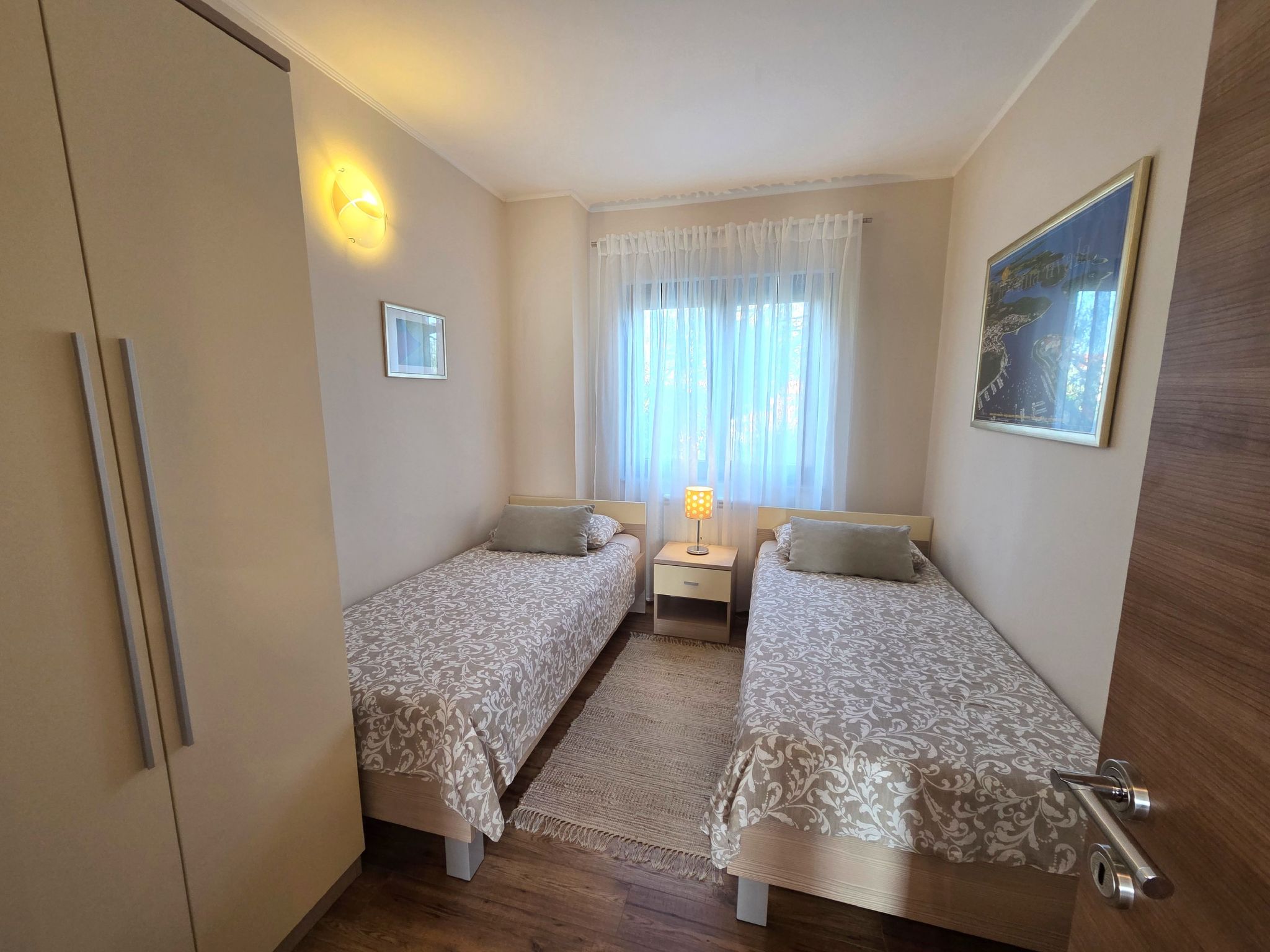 Photo of Elegantes Familienappartement mit privatem Pool