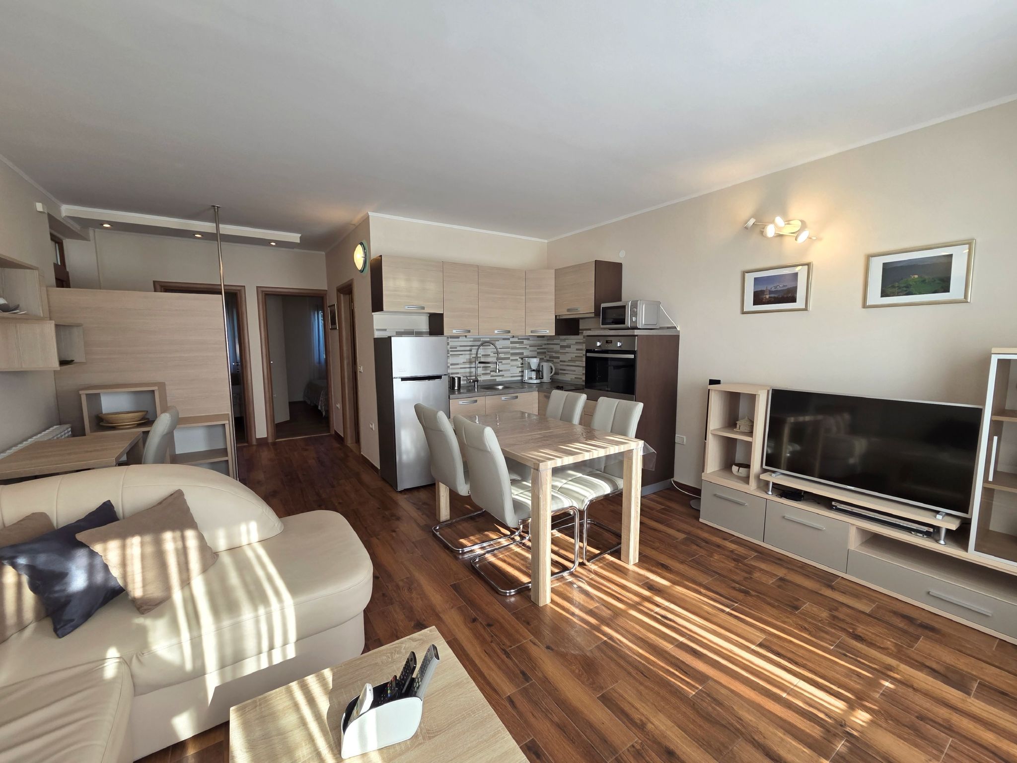 Photo of Elegantes Familienappartement mit privatem Pool