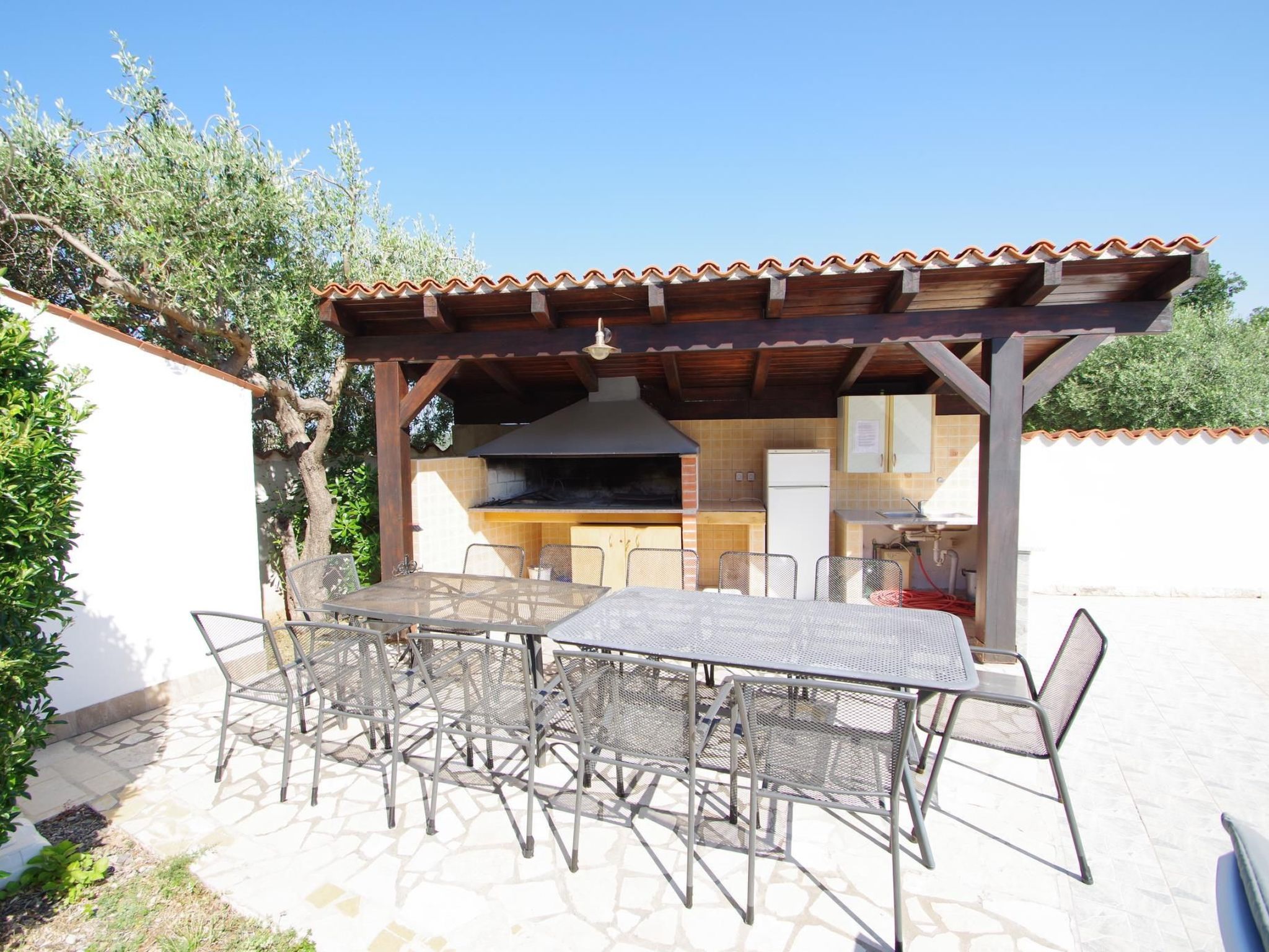 In Banjole mit Gemeinschaftspool-Binnen