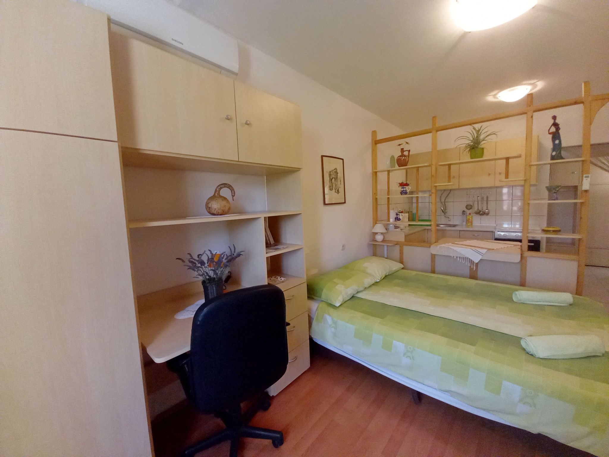 Photo of Schönes Apartment in Pješčana Uvala, Strand in der Nähe