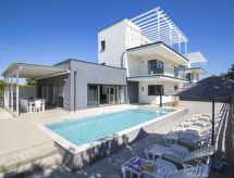Villa Sole am Meer: Luxe villa met privézwembad, sauna en whirlpool in Banjole - thumbnail 2