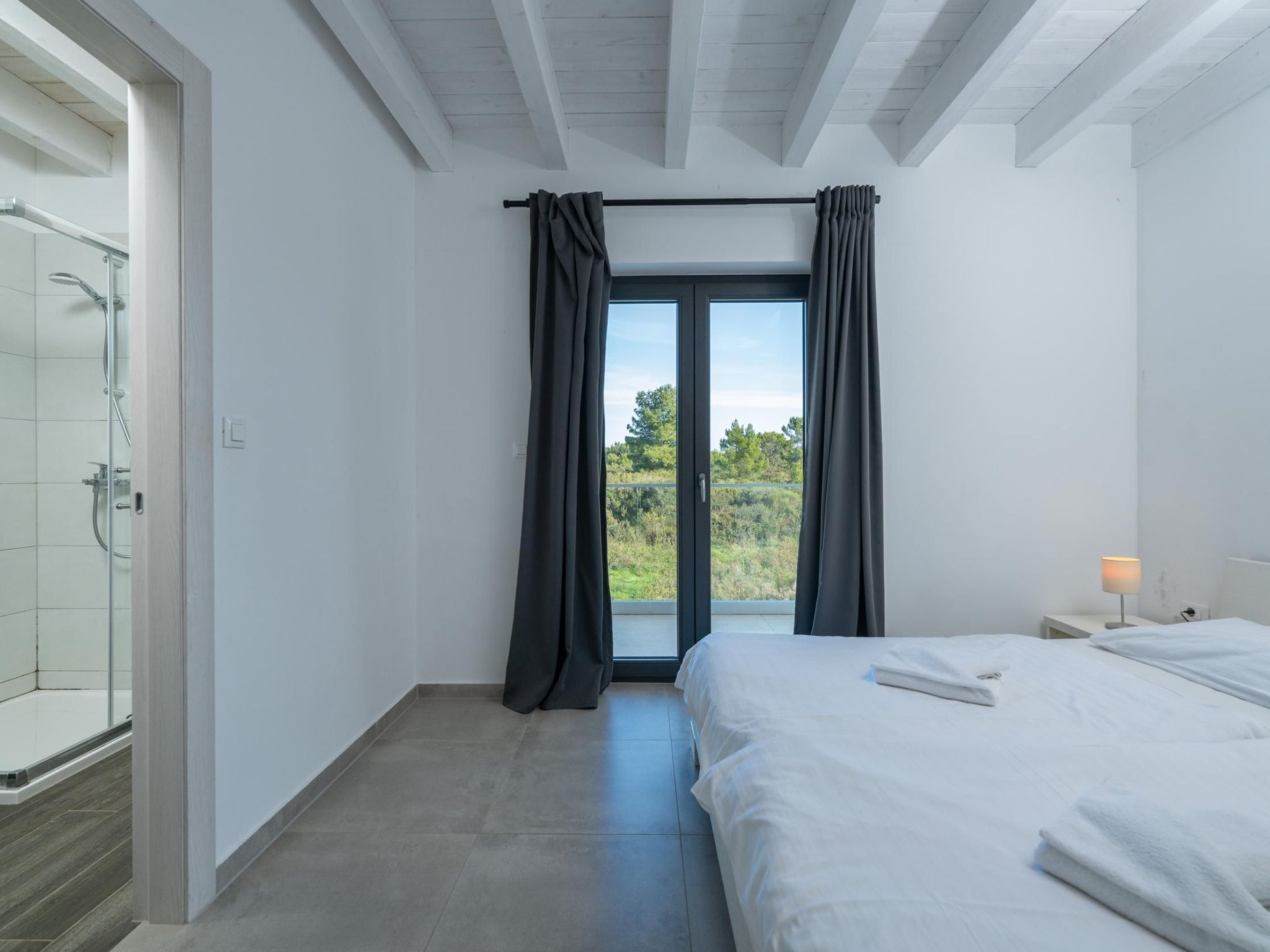 Villa Sole am Meer mit Pool, Sauna, Whirlpool-Drinnen