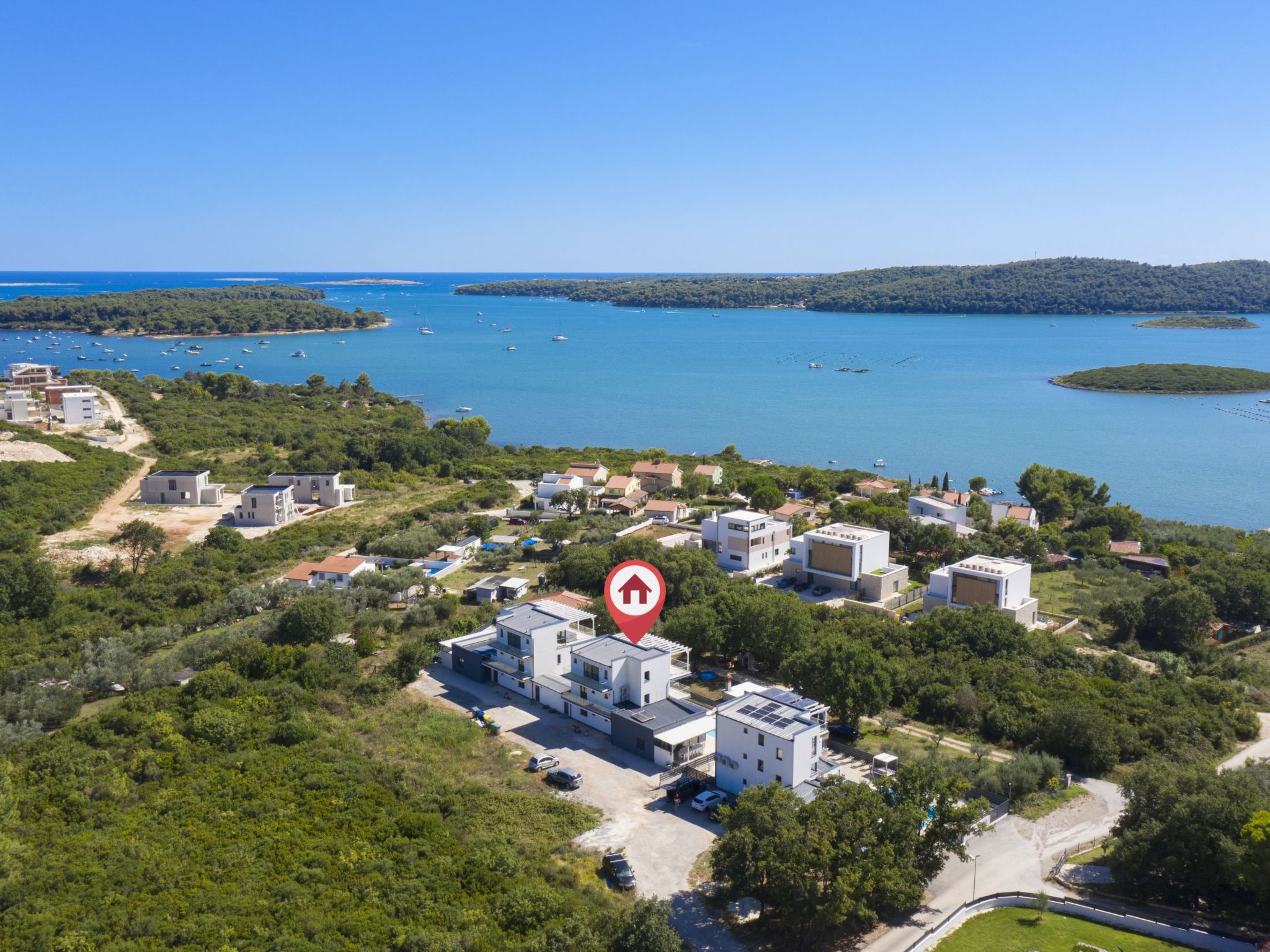 Villa Sole am Meer mit Pool, Sauna, Whirlpool-Drinnen