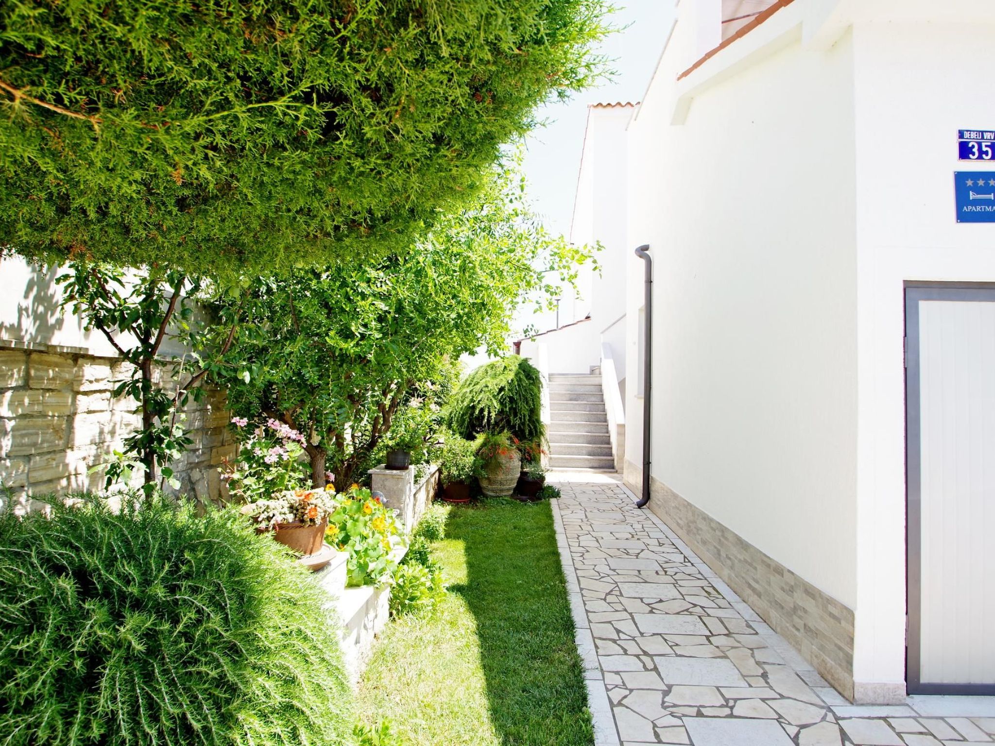 Mit privatem Pool in Vinkuran-Dehors