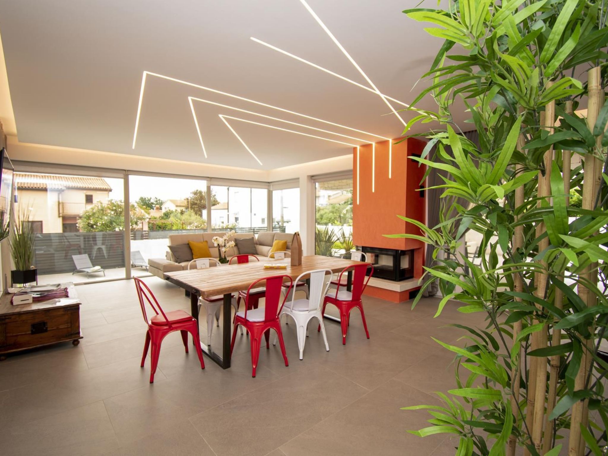 Photo of Schöne Villa im Dorf Ližnjan