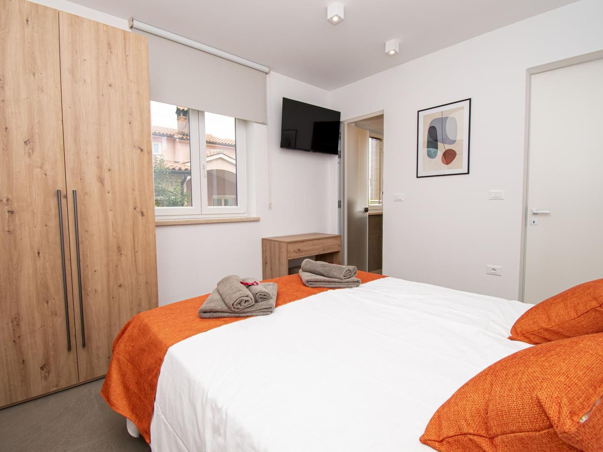 Photo of Schöne Villa im Dorf Ližnjan