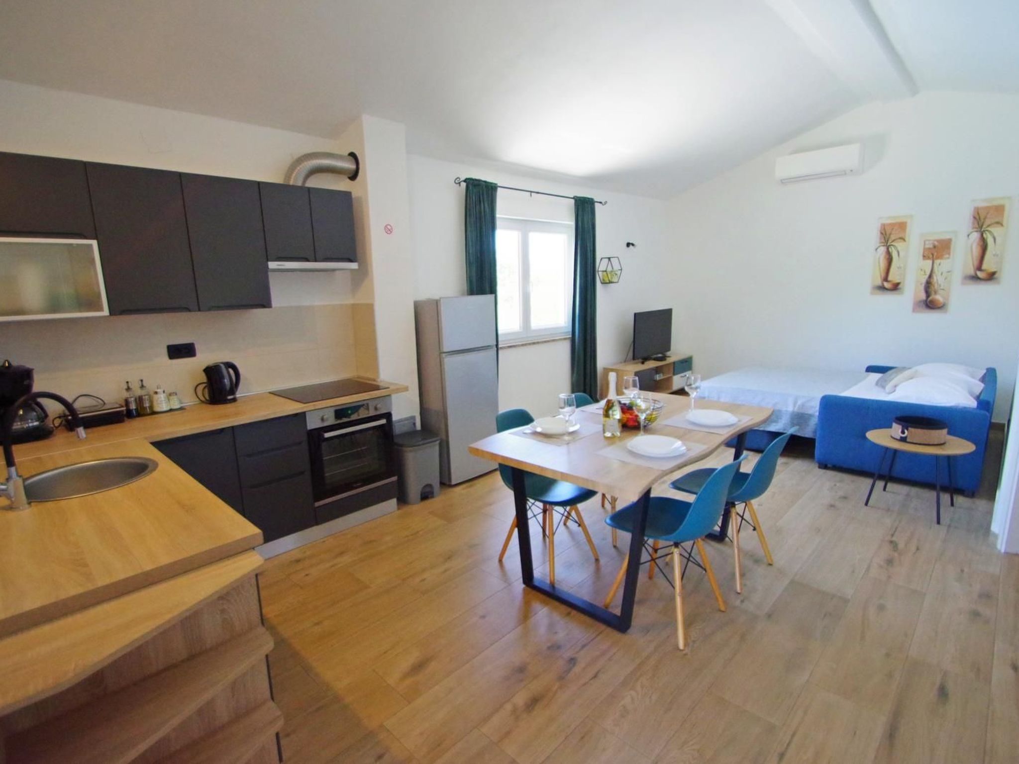 Am Meer "Zara"-Image-tags.info