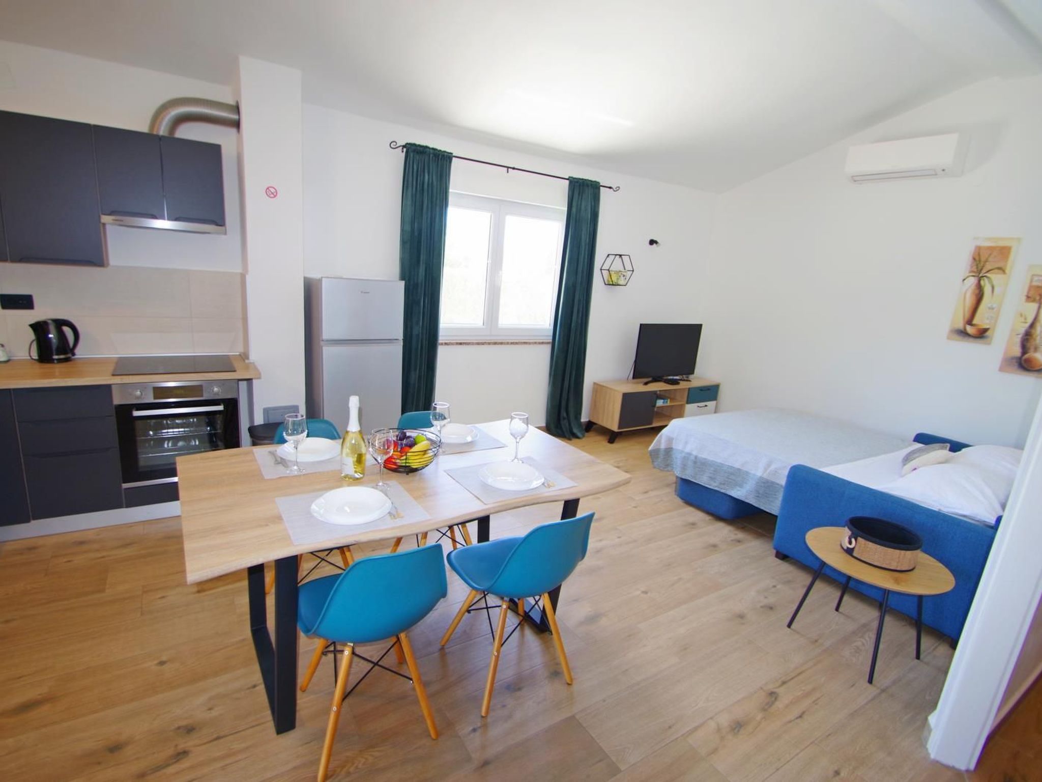 Am Meer "Zara"-Image-tags.info