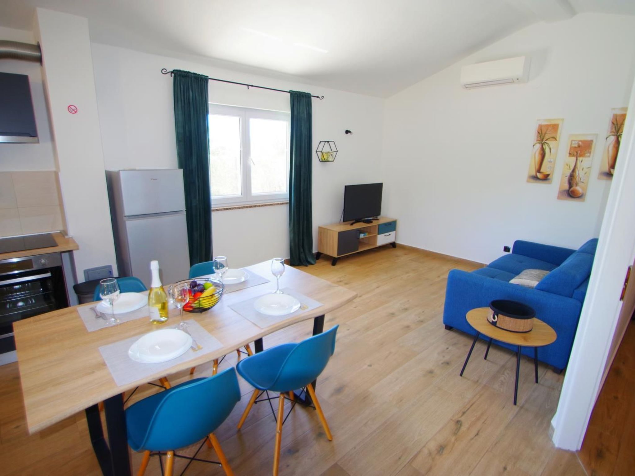 Am Meer "Zara"-Dedans